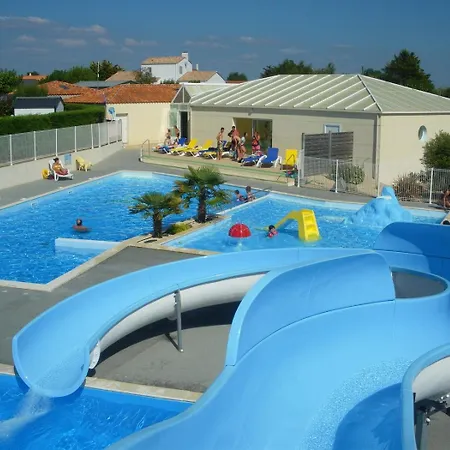 Le De L Auzance - Piscine & Tatil Evi
