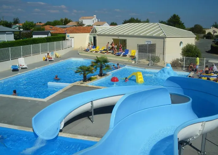 Le De L Auzance - Piscine & Prázdninový dům